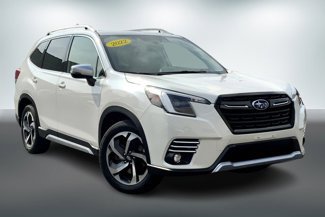 Used 2022 Subaru Forester Touring image 1
