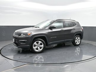 Used 2018 Jeep Compass Latitude w/ Popular Equipment Group image 1