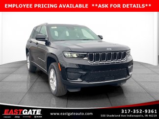New 2025 Jeep Grand Cherokee Laredo w/ Luxury Tech Group I image 1