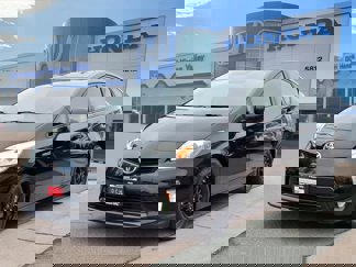 Used 2015 Toyota Prius Four image 1