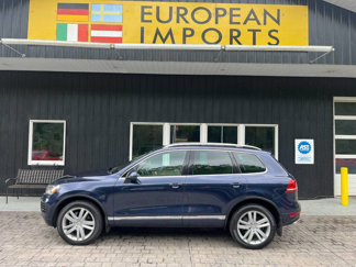 Used 2012 Volkswagen Touareg TDI image 1