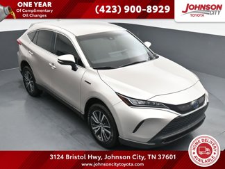 Used 2021 Toyota Venza LE image 1