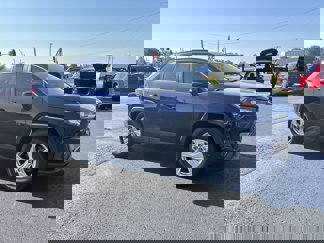 Used 2019 Toyota RAV4 XLE image 1