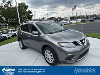 Used 2016 Nissan Rogue S w/ Appearance Package image 1