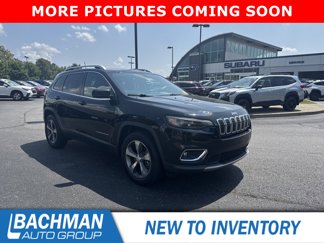Used 2019 Jeep Cherokee Limited image 1