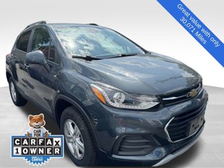 Used 2022 Chevrolet Trax LT w/ LT Convenience Package image 1