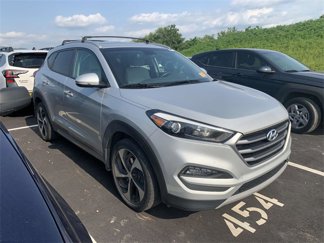 Used 2017 Hyundai Tucson Sport image 1