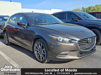 Used 2018 MAZDA MAZDA3 Touring image 1
