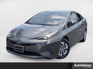 Used 2018 Toyota Prius Two image 1