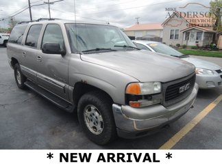 Used 2002 GMC Yukon XL SLT image 1