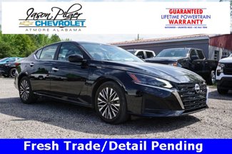 Used 2023 Nissan Altima 2.5 SV image 1