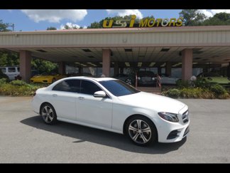 Used 2017 Mercedes-Benz E 300 4MATIC image 1