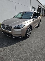 Used 2020 Lincoln Corsair FWD image 1