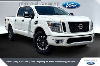 Used 2017 Nissan Titan PRO-4X image 1