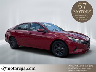 Used 2023 Hyundai Elantra SEL image 1