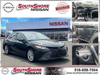 Used 2020 Toyota Camry XLE image 1