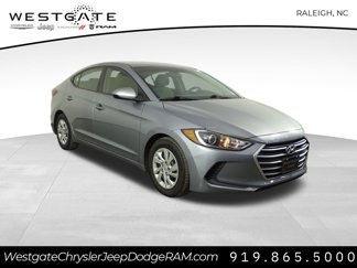 Used 2017 Hyundai Elantra SE image 1