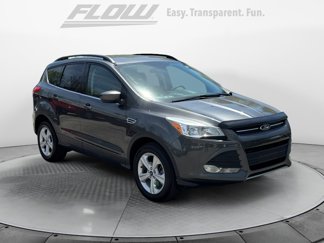 Used 2016 Ford Escape SE w/ Equipment Group 201A image 1