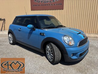 Used 2013 MINI Cooper S image 1