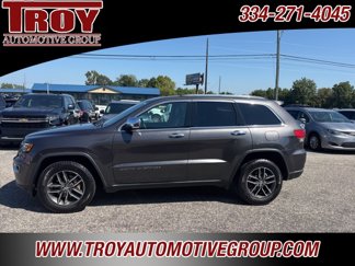 Used 2017 Jeep Grand Cherokee Limited w/ Luxury Group II image 1