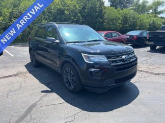 Used 2018 Ford Explorer XLT w/ Equipment Group 202A image 1