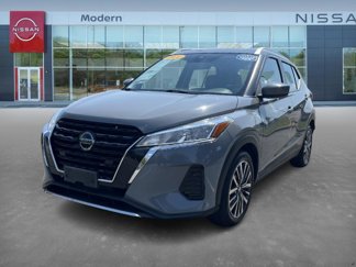 Used 2021 Nissan Kicks SV image 1