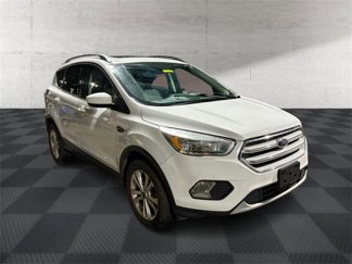 Used 2018 Ford Escape SE w/ SE Sync 3 Package image 1