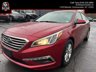 Used 2015 Hyundai Sonata SE image 1