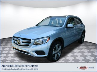 Used 2017 Mercedes-Benz GLC 300 4MATIC image 1
