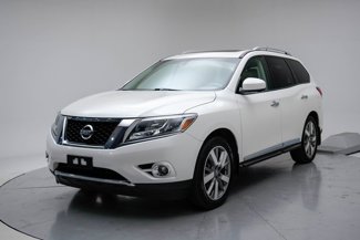 Used 2015 Nissan Pathfinder Platinum image 1