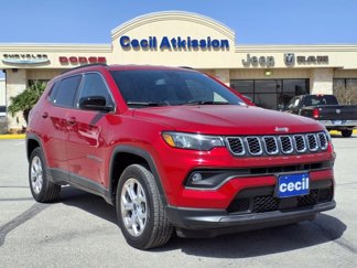 New 2025 Jeep Compass Latitude image 1