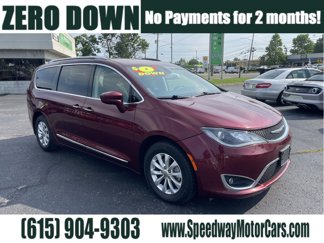 Used 2018 Chrysler Pacifica Touring-L image 1