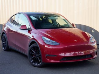 Used 2023 Tesla Model Y Performance image 1