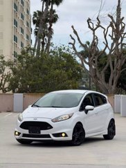 Used 2015 Ford Fiesta ST image 1
