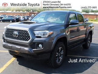 Used 2019 Toyota Tacoma TRD Sport image 1
