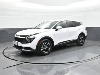 Used 2024 Kia Sportage EX image 1