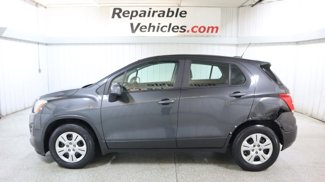 Used 2016 Chevrolet Trax LS image 1