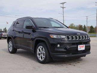 New 2025 Jeep Compass Latitude image 1