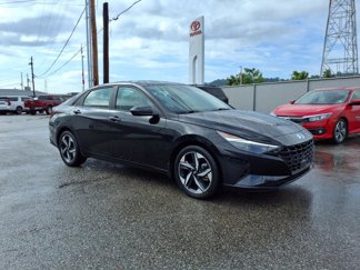 Used 2023 Hyundai Elantra SEL w/ Convenience Package image 1