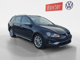 Used 2017 Volkswagen Golf Alltrack SE image 1