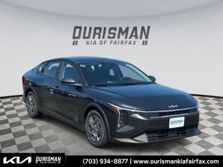 New 2025 Kia K4 LX image 1