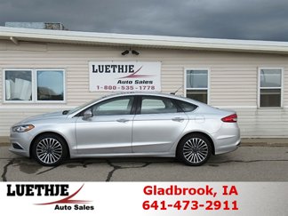 Used 2017 Ford Fusion SE w/ Fusion SE Technology Package image 1