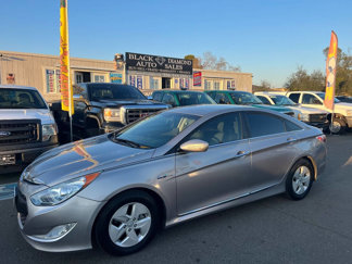 Used 2011 Hyundai Sonata Hybrid image 1