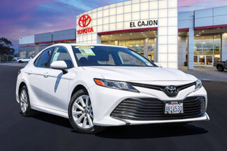 Used 2020 Toyota Camry LE image 1