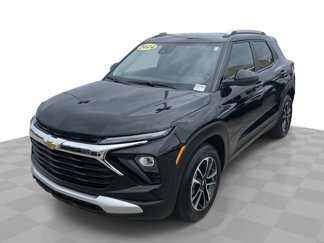 Used 2024 Chevrolet TrailBlazer LT w/ LT Cold Weather Package image 1