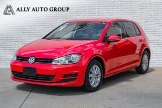 Used 2015 Volkswagen Golf SE image 1