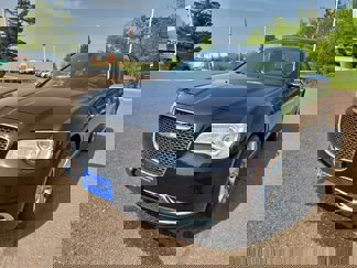 Used 2017 Chrysler 300 C image 1
