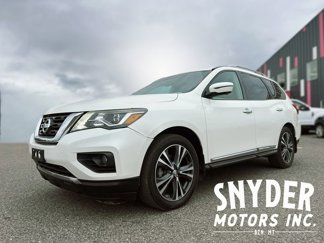 Used 2017 Nissan Pathfinder Platinum image 1