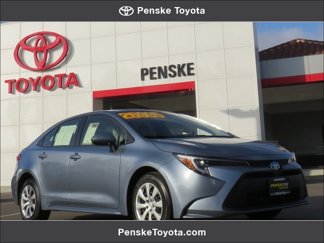 Used 2025 Toyota Corolla LE image 1