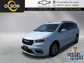 Used 2022 Chrysler Pacifica Touring-L image 1